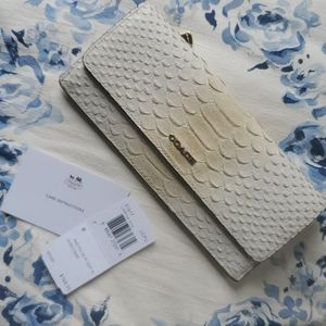 White Leather faux croc Coach Wallet